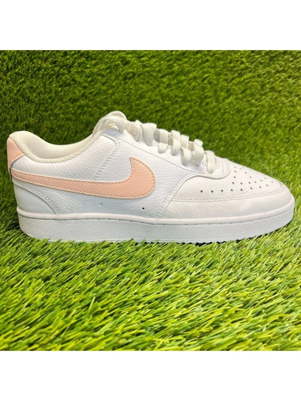 Nike Court Vision Low Womens Size 8 White Pink Athletic Leather Shoes Sneakers